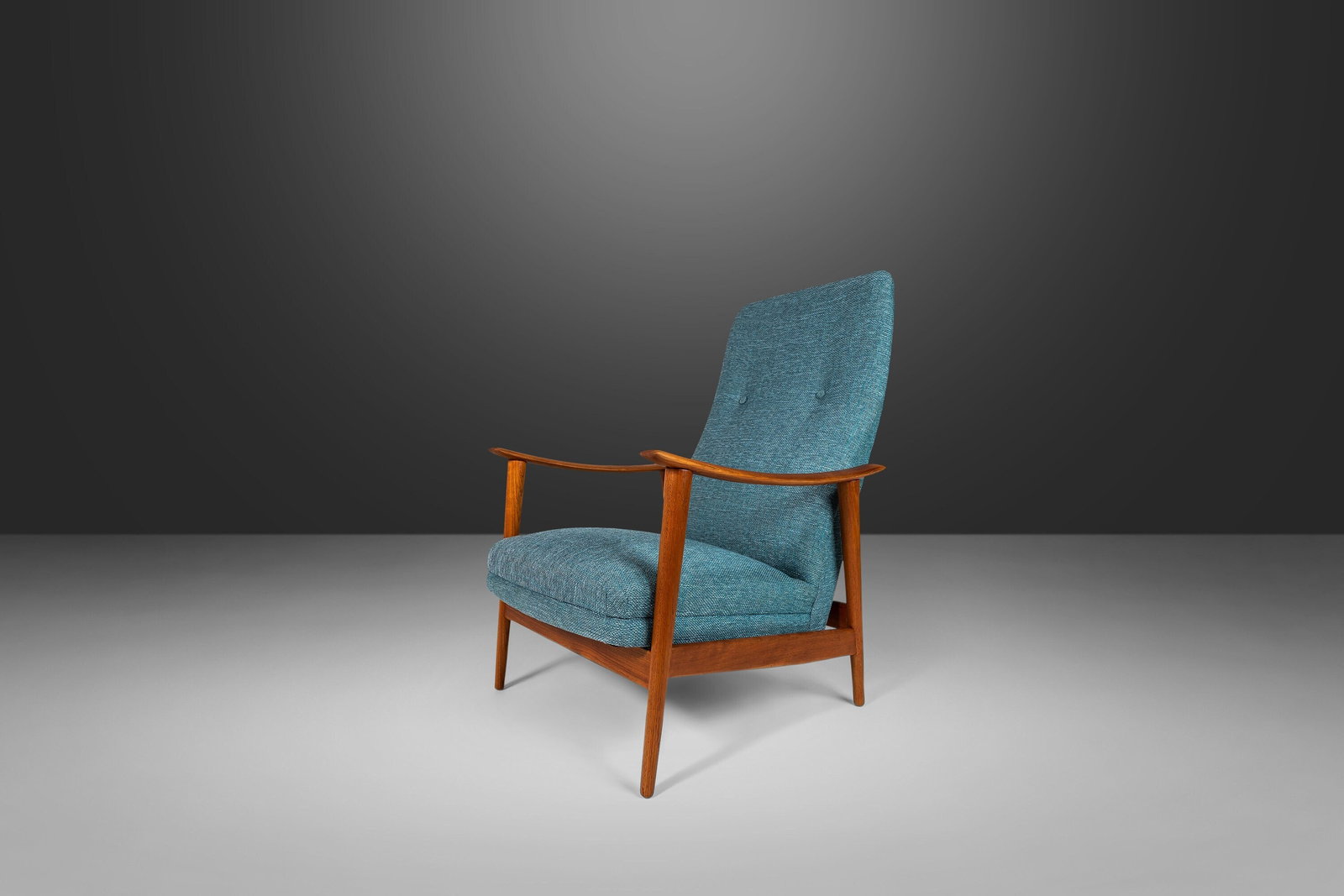 Arnt Lande Teak Highback Lounge Chair for Stokke Norway 1960s: Arnt Lande Teak Highback Lounge Chair for Stokke Norway 1960s Discover the elegance of this Vintage Scandinavian Highback Lounge Chair, designed by Arnt Lande for Stokke, Norway, circa 1960s. This stu