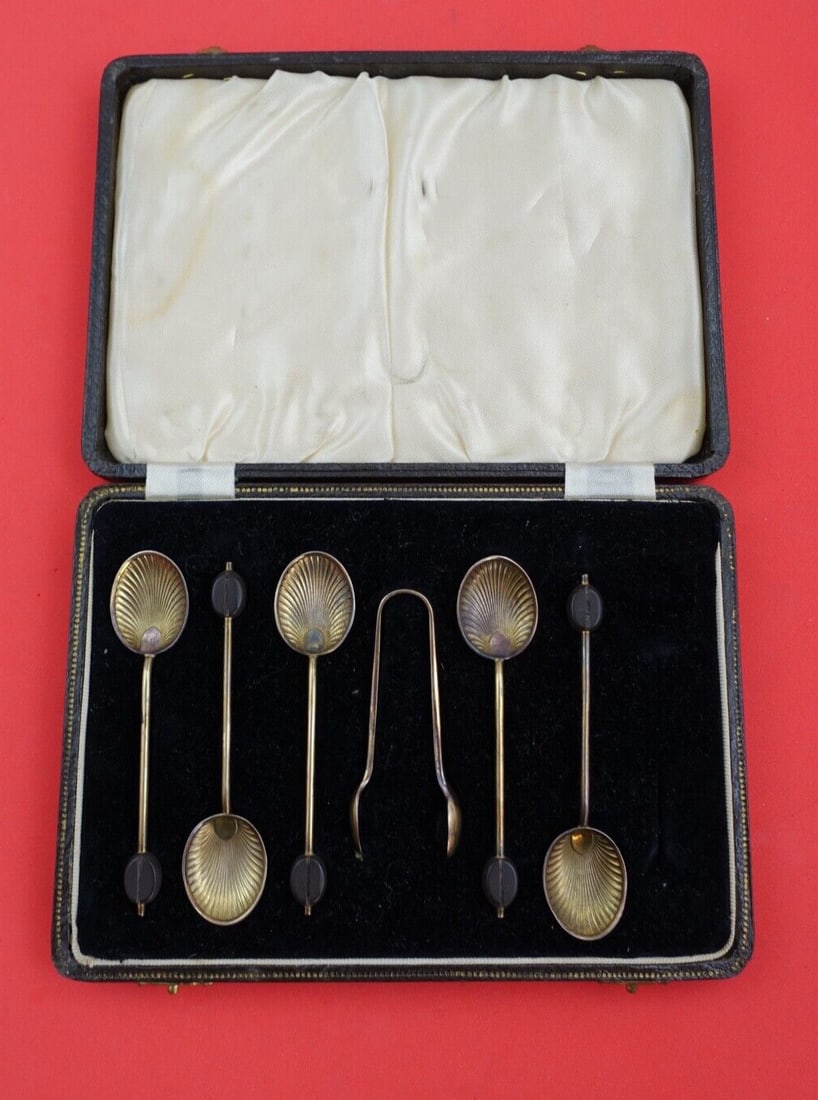 1941 English Estate Sterling Silver 6-Pc Demitasse Spoon Set with Fitted Box: 1941 English Estate Sterling Silver 6-Pc Demitasse Spoon Set with Fitted Box This exquisite set of six English Estate sterling silver demitasse spoons features a classic design with faux coffee bean a