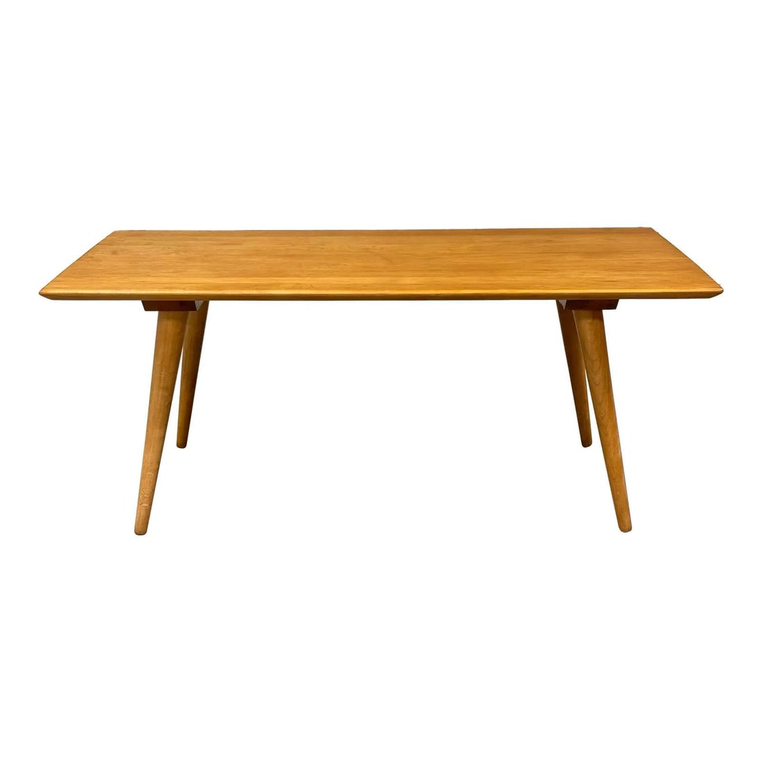 Mid Century Modern Paul McCobb Coffee Table Maple 1950s: Mid Century Modern Paul McCobb Coffee Table Maple 1950s Discover a stunning mid-century modern coffee table designed by Paul McCobb for Winchendon's Planner Group. This piece boasts a solid maple cons