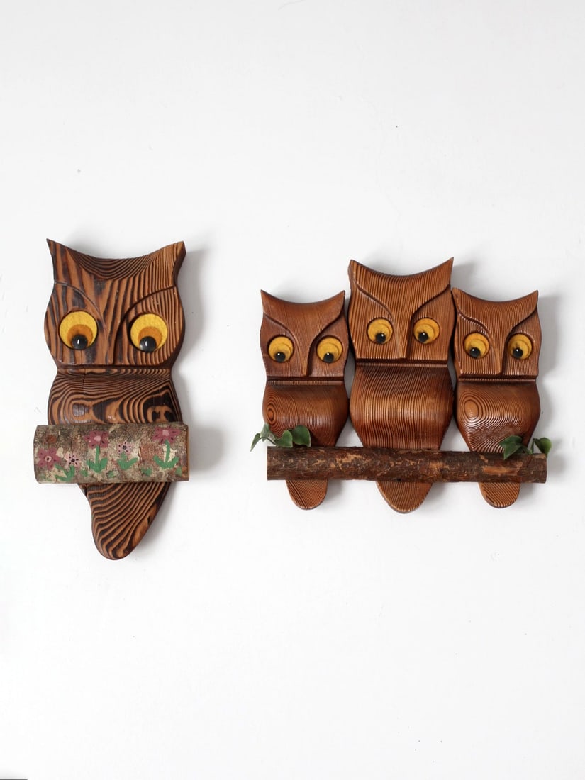 Pair of Mid Century Folk Style Carved Wooden Owl Wall Decor (1 of 8)