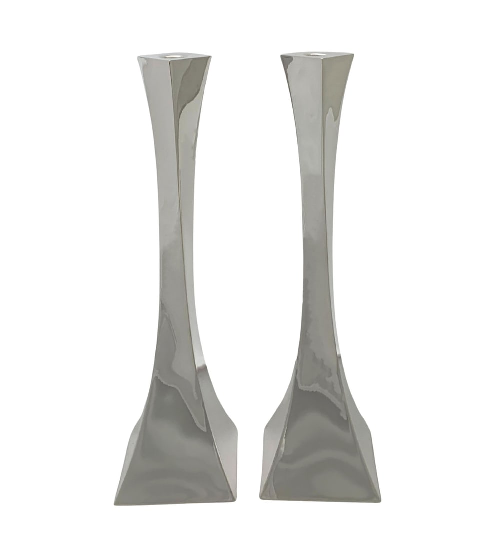 Handmade Modern Square 925 Sterling Silver Candlesticks Sleek Glossy Finish: Handmade Modern Square 925 Sterling Silver Candlesticks Sleek Glossy Finish These fine candlesticks are crafted from 925 sterling silver and feature a handmade, modern square design with a glossy, shi