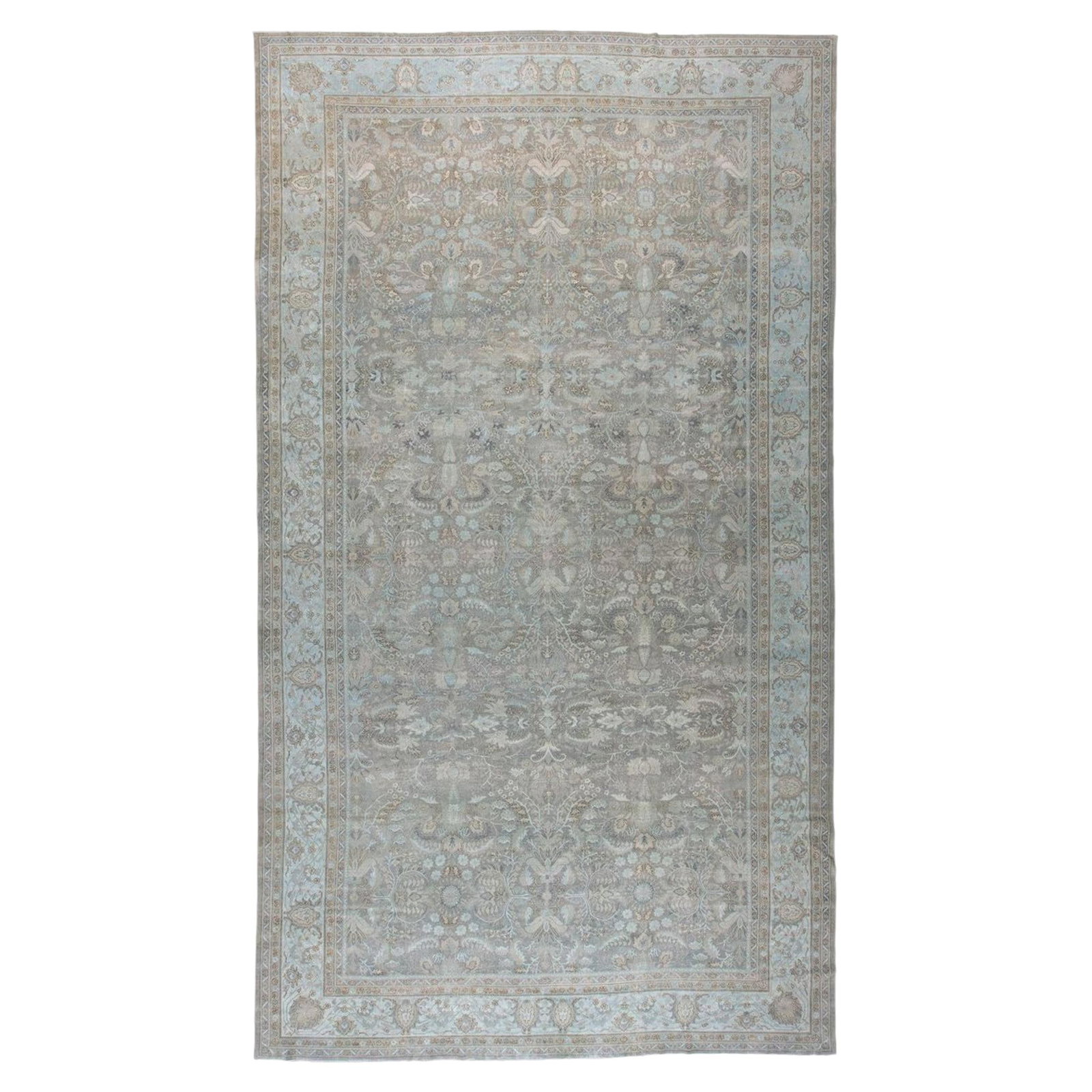 Early 20th Century Agra Wool Rug in Gray and Green 12' x 21' 3" (1 of 17)