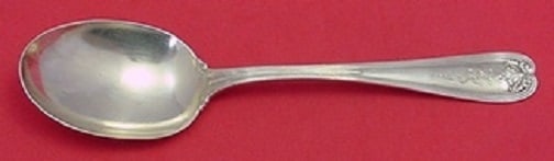 Tiffany & Co Colonial Sterling Silver Large Serving Spoon 9.5": Tiffany & Co Colonial Sterling Silver Large Serving Spoon 9.5" This exquisite large vegetable serving spoon from Tiffany & Co. features the elegant Colonial pattern, a hallmark of timeless design. Cra