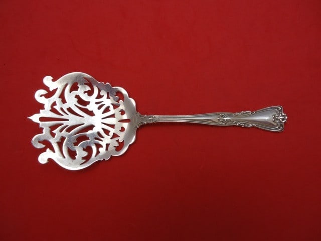 Wallace Lady Windsor Sterling Silver Waffle Server 7 3/4 Inch (1 of 1)