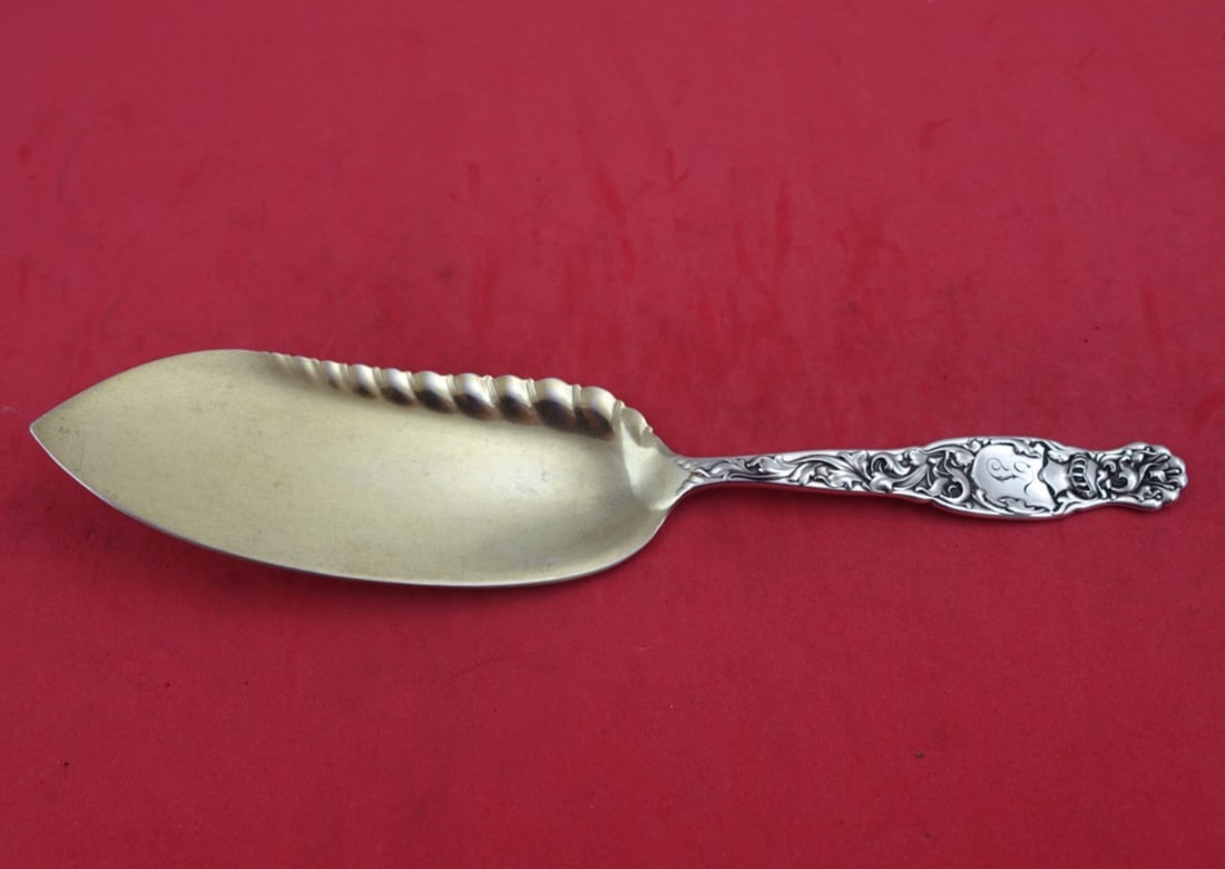 Whiting Heraldic Sterling Silver Jelly Knife Gold Wash 8.25 Inch Antique: Whiting Heraldic Sterling Silver Jelly Knife Gold Wash 8.25 Inch Antique This exquisite jelly knife from the Heraldic pattern by Whiting is crafted in sterling silver (.925) and features a luxurious g