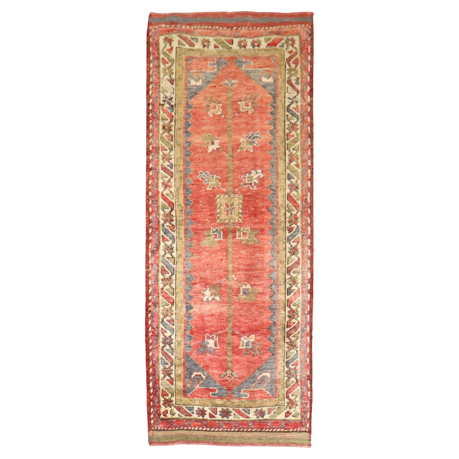 Mid 20th Century Anatolian Daizkare Wool Runner Rug 2'5 x 5'11: Mid 20th Century Anatolian Daizkare Wool Runner Rug 2'5 x 5'11 This vintage Turkish Daizkare runner is a small-sized, hand-woven rug crafted from wool. Featuring a rustic style, it originates from Tur