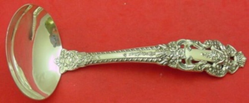 Gorham Crown Baroque Sterling Silver Gravy Ladle 7.25 inches: Gorham Crown Baroque Sterling Silver Gravy Ladle 7.25 inches This exquisite gravy ladle features the elegant Crown Baroque pattern by Gorham, crafted from high-quality sterling silver. With a length