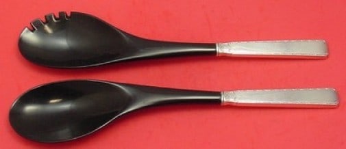Towle Old Lace Sterling Silver Salad Serving Set 2pc 12 Inch: Towle Old Lace Sterling Silver Salad Serving Set 2pc 12 Inch This elegant two-piece salad serving set features the Old Lace pattern by Towle. Made from high-quality sterling silver, the set includes a