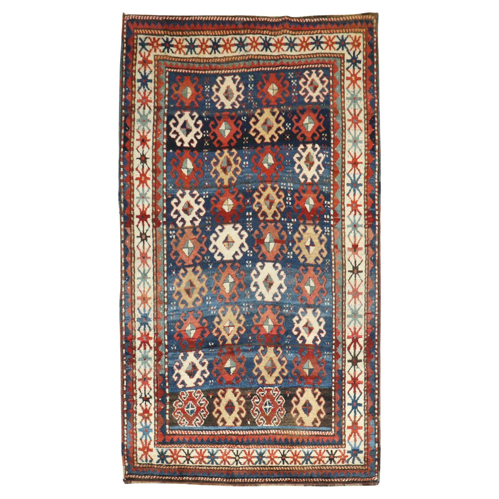 19th Century Hand-Woven Moghan Kazak Rug from Caucasus 49 x 82 in: 19th Century Hand-Woven Moghan Kazak Rug from Caucasus 49 x 82 in Discover the beauty of this late 19th century Moghan Kazak rug, a stunning example of traditional Caucasian craftsmanship. Hand-woven 