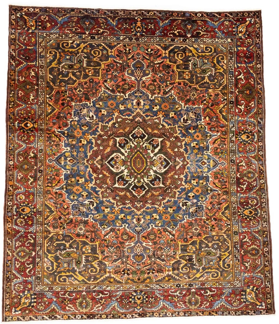 Hand-Knotted Wool Area Rug 11'0 x 12'10 Vintage Floral Design: Hand-Knotted Wool Area Rug 11'0 x 12'10 Vintage Floral Design This handmade Oriental area rug features an extra-large size and showcases a traditional floral pattern in shades of rusty brown, red,