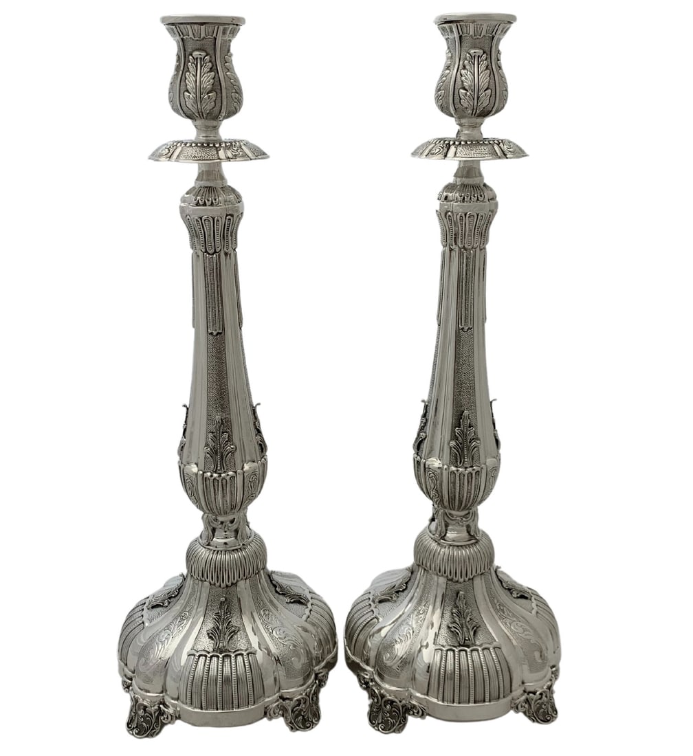 Handmade 925 Sterling Silver Chased Leaf Swirl Candlesticks 17 Inches: Handmade 925 Sterling Silver Chased Leaf Swirl Candlesticks 17 Inches Enhance your home decor with these exquisite handmade candlesticks crafted from fine 925 sterling silver. Each piece showcases int