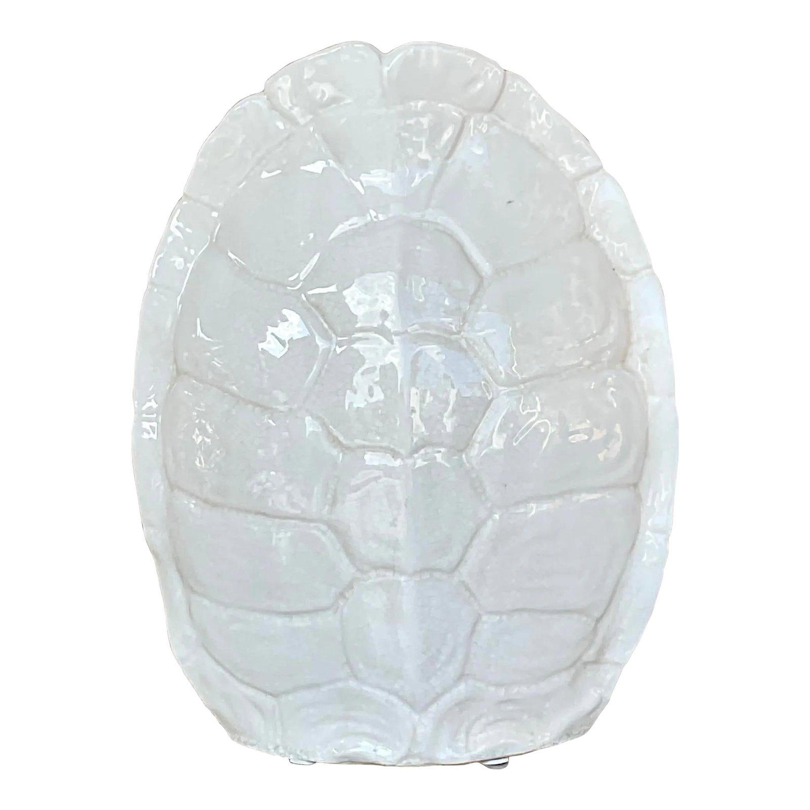 Vintage White Glazed Ceramic Turtle Shell Vase: Vintage White Glazed Ceramic Turtle Shell Vase This vintage Boho vase features a chic glazed ceramic finish and a distinctive turtle shell-inspired shape. The piece was acquired from a Palm Beach esta