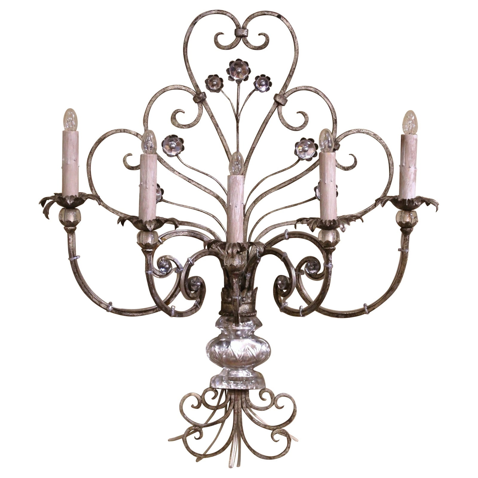 French Crystal and Wrought Iron Wall Sconce in Maison Bagues Tradition: French Crystal and Wrought Iron Wall Sconce in Maison Bagues Tradition This mid-century French wall sconce, crafted in the style of Maison Bagues and attributed to circa 1960, features five elegantly 