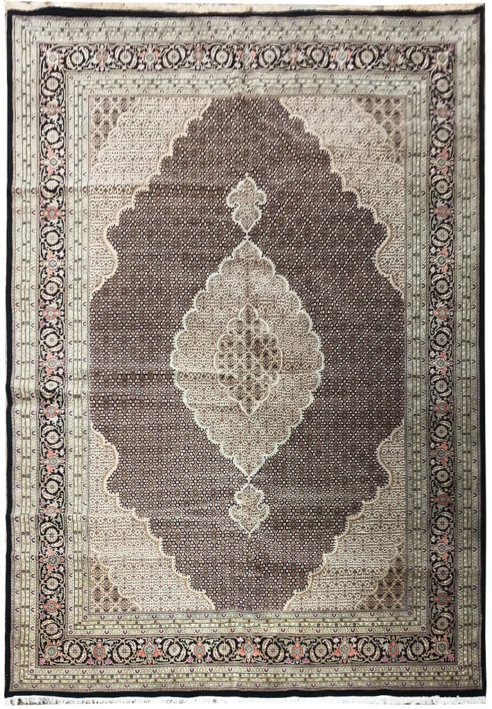 Luxurious 9.11 x 13.2 Handmade Wool Silk Tabriz Mahi Rug India: Luxurious 9.11 x 13.2 Handmade Wool Silk Tabriz Mahi Rug India Free continental US Shipping Elevate your home decor with this exquisite 9.11 x 13.2 ft handmade wool and silk Tabriz Mahi quality rug, s