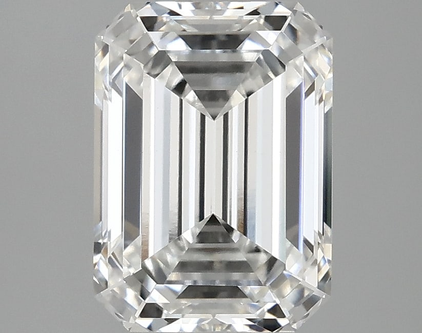 Loose Diamond - EMERALD 3.06ct E VVS2: Loose Diamond - EMERALD 3.06ct E VVS2 Source: This is a real non-mined Diamond that has been grown in a lab Shape: EMERALD Carats: 3.06 Color: E Clarity: VVS2 Certification: IGI Condition: Pre-Owned P