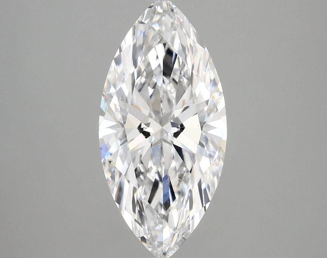 Loose Diamond - MARQUISE 2.08ct D VS1: Loose Diamond - MARQUISE 2.08ct D VS1 Source: This is a real non-mined Diamond that has been grown in a lab Shape: MARQUISE Carats: 2.08 Color: D Clarity: VS1 Certification: IGI Condition: Pre-Owned P