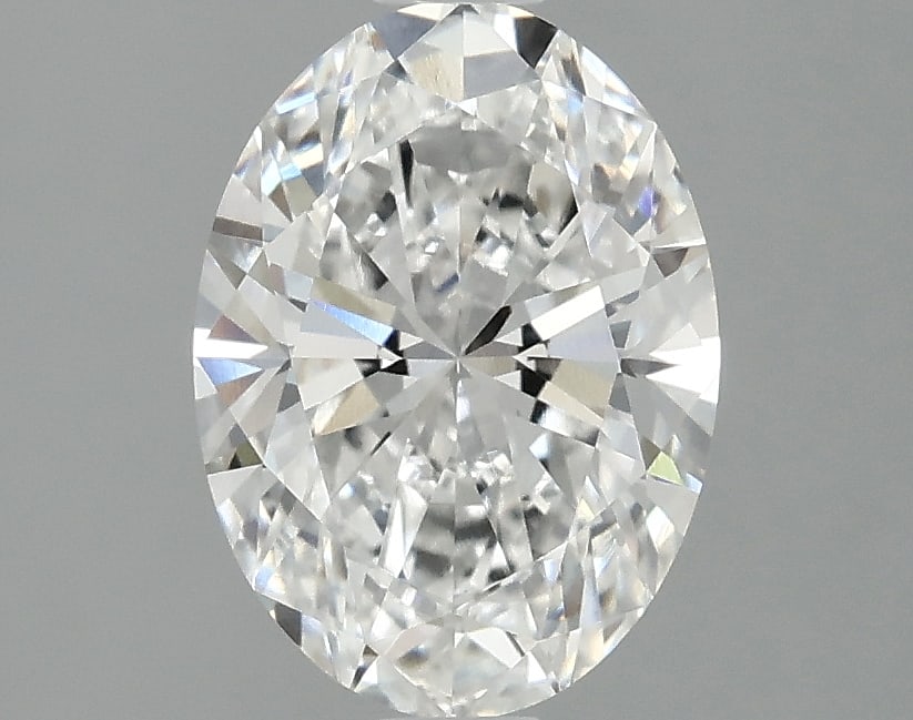 Loose Diamond - OVAL 1.88ct E VVS1: Loose Diamond - OVAL 1.88ct E VVS1 Source: This is a real non-mined Diamond that has been grown in a lab Shape: OVAL Carats: 1.88 Color: E Clarity: VVS1 Certification: IGI Condition: Pre-Owned PLEASE