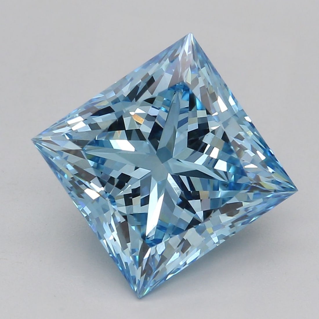 Loose Diamond - PRINCESS 2.73ct Fancy Vivid Blue VS1: Loose Diamond - PRINCESS 2.73ct Fancy Vivid Blue VS1 Source: This is a real non-mined Diamond that has been grown in a lab Shape: PRINCESS Carats: 2.73 Color: Fancy Vivid Blue Certification: IGI Video