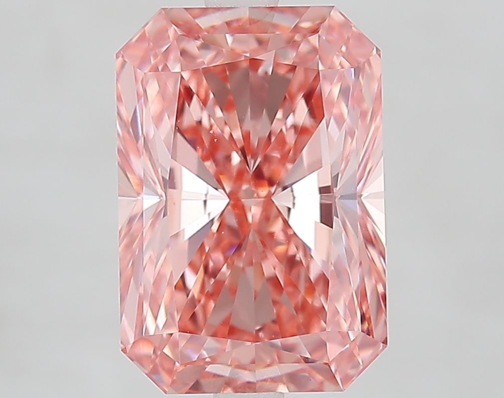 Loose Diamond - RADIANT 4.6ct Fancy Vivid Pink VS1: Loose Diamond - RADIANT 4.6ct Fancy Vivid Pink VS1 Source: This is a real non-mined Diamond that has been grown in a lab Shape: RADIANT Carats: 4.6 Color: Fancy Vivid Pink Certification: IGI Video: