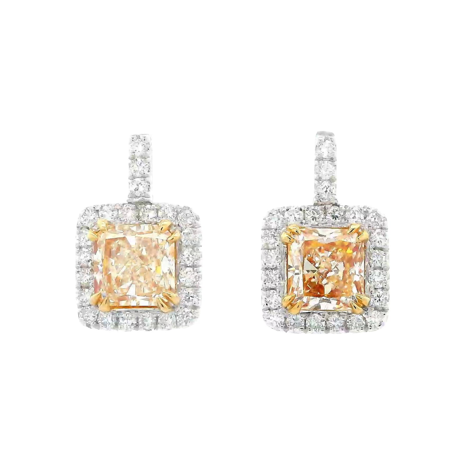 2.51ct EGL Certified Yellow Diamond Dangle Earrings in 18k Gold: 2.51ct EGL Certified Yellow Diamond Dangle Earrings in 18k Gold Elevate your elegance with these stunning 2.51ctt Certified Yellow Diamond Dangle Earrings. Crafted in a beautiful combination of 18k