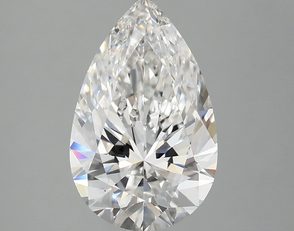 Loose Diamond - PEAR 2.36ct E VS1: Loose Diamond - PEAR 2.36ct E VS1 Source: This is a real non-mined Diamond that has been grown in a lab Shape: PEAR Carats: 2.36 Color: E Clarity: VS1 Certification: IGI Condition: Pre-Owned PLEASE NO