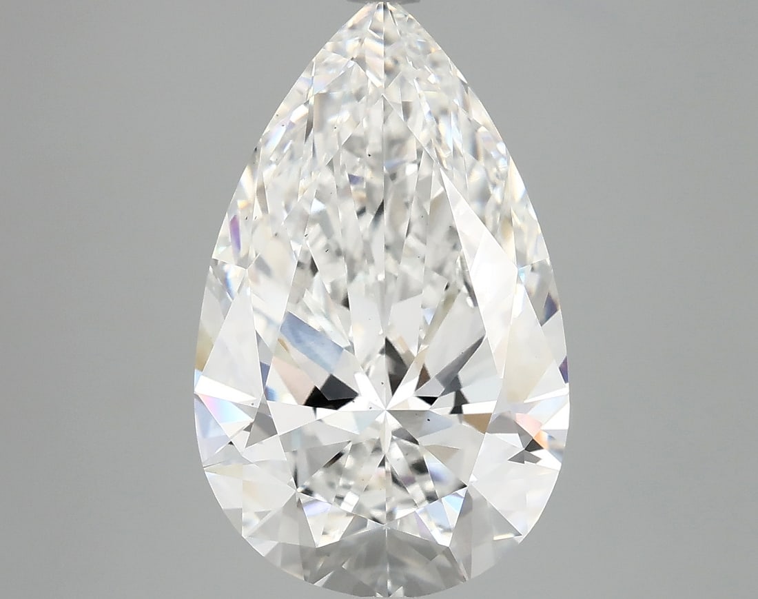 Loose Diamond - PEAR 5.56ct E VS2: Loose Diamond - PEAR 5.56ct E VS2 Source: This is a real non-mined Diamond that has been grown in a lab Shape: PEAR Carats: 5.56 Color: E Clarity: VS2 Certification: IGI Condition: Pre-Owned PLEASE