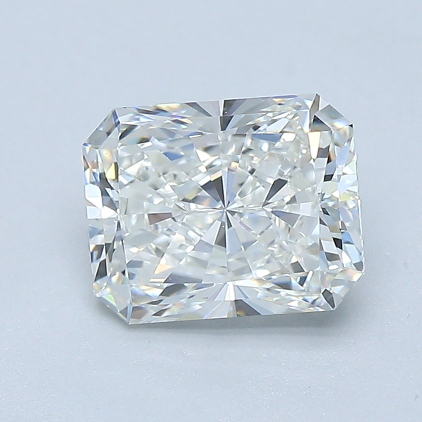 Loose Diamond - RADIANT 1.72ct H VS1: Loose Diamond - RADIANT 1.72ct H VS1 Source: Natural Mined Diamond Shape: RADIANT Carats: 1.72 Color: H Clarity: VS1 Certification: GIA Condition: Pre-Owned PLEASE NOTE: Framed, Large, or heavy items 