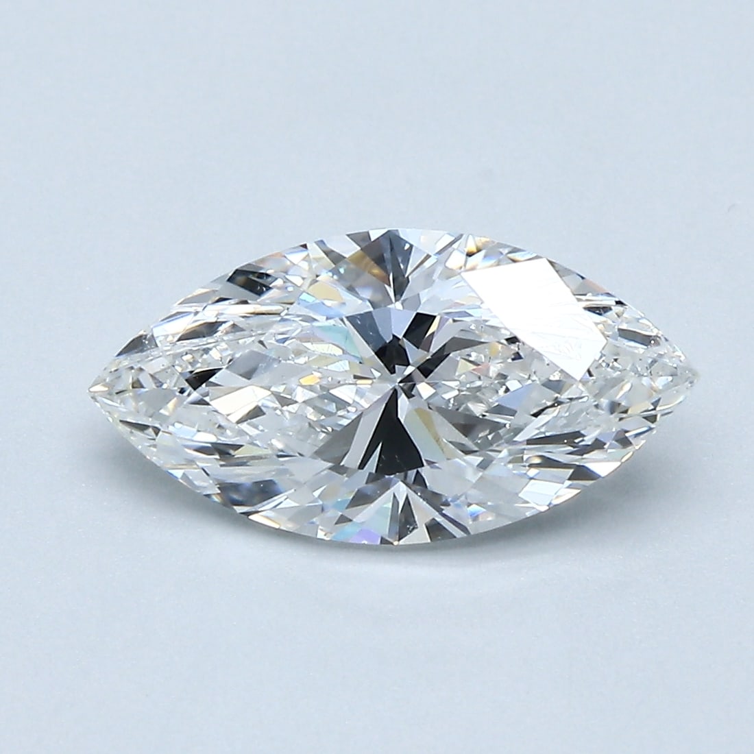 Loose Diamond - MARQUISE 2.01ct D VS2: Loose Diamond - MARQUISE 2.01ct D VS2 Source: Natural Mined Diamond Shape: MARQUISE Carats: 2.01 Color: D Clarity: VS2 Certification: GIA Condition: Pre-Owned PLEASE NOTE: Framed, Large, or heavy item