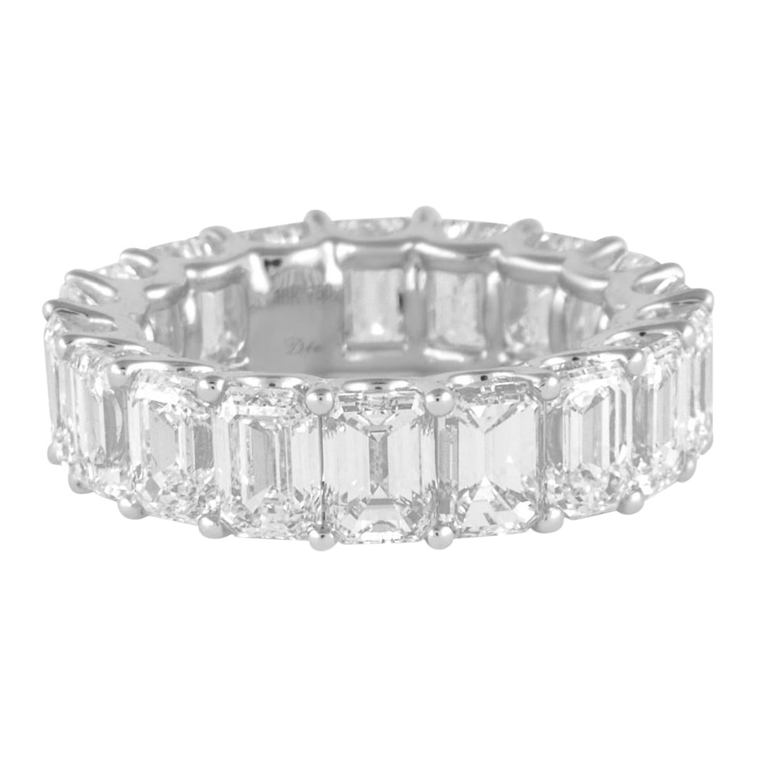 8.28ct Emerald Cut Diamond Eternity Band 18k White Gold: 8.28ct Emerald Cut Diamond Eternity Band 18k White Gold This stunning emerald cut diamond eternity band showcases 16 exquisite emerald cut diamonds totaling 8.28 carats. Each diamond is prong set in
