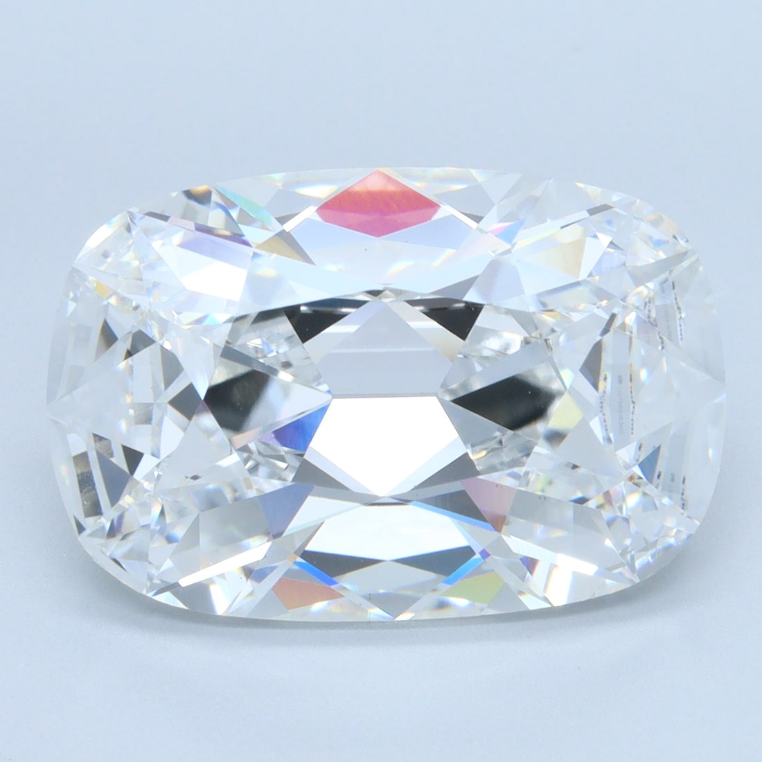 Loose Diamond - OLD MINER 10.1ct E VVS2: Loose Diamond - OLD MINER 10.1ct E VVS2 Source: This is a real non-mined Diamond that has been grown in a lab Shape: OLD MINER Carats: 10.1 Color: E Clarity: VVS2 Certification: IGI Condition: