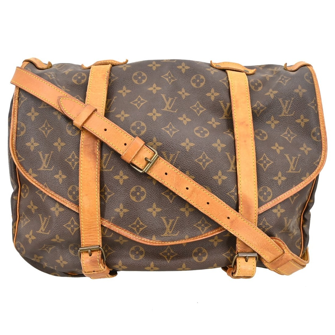 Louis Vuitton Saumur 35 Monogram Crossbody Messenger Bag: Louis Vuitton Saumur 35 Monogram Crossbody Messenger Bag This vintage Louis Vuitton Saumur 43 messenger bag features the iconic monogram canvas leather exterior and a classic buckle closure. Designed 