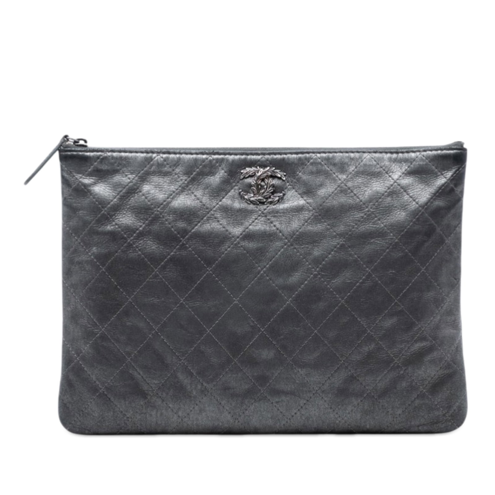 Chanel iridescent quilted calfskin O Case clutch: Chanel iridescent quilted calfskin O Case clutch This Chanel Medium Quilted Iridescent Calfskin Flower CC O Case Clutch features a quilted leather exterior in gray with a top zip closure. The clutch i