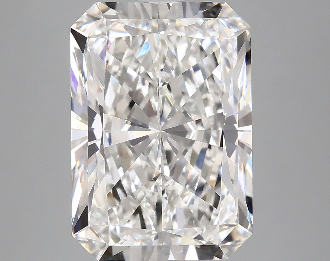 Loose Diamond - RADIANT 5.91ct F VS1: Loose Diamond - RADIANT 5.91ct F VS1 Source: This is a real non-mined Diamond that has been grown in a lab Shape: RADIANT Carats: 5.91 Color: F Clarity: VS1 Certification: IGI Condition: Pre-Owned PLE
