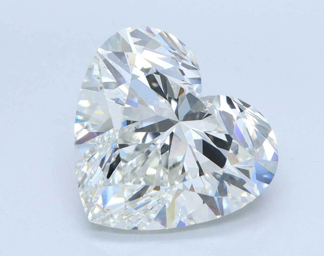 Loose Diamond - HEART 5.06ct F VVS2: Loose Diamond - HEART 5.06ct F VVS2 Source: This is a real non-mined Diamond that has been grown in a lab Shape: HEART Carats: 5.06 Color: F Clarity: VVS2 Certification: IGI Condition: Pre-Owned PLEAS