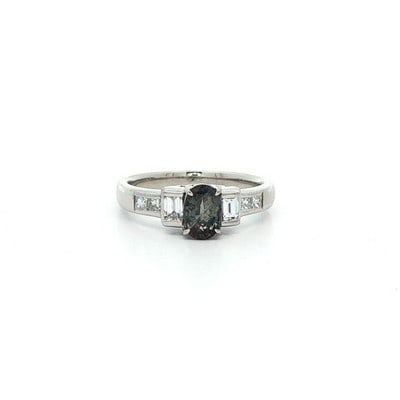 GIA Certified Platinum Alexandrite Diamond Ring Brazil Oval 1.02ctw: GIA Certified Platinum Alexandrite Diamond Ring Brazil Oval 1.02ctw This vintage platinum ring features a GIA-certified natural alexandrite chrysoberyl from Brazil, displaying a desirable color
