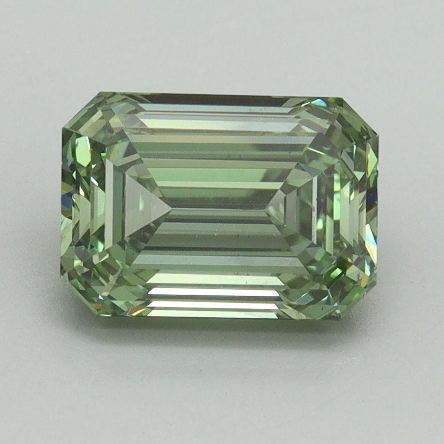 Loose Diamond - EMERALD 2.1ct Fancy Vivid Green VS2: Loose Diamond - EMERALD 2.1ct Fancy Vivid Green VS2 Source: This is a real non-mined Diamond that has been grown in a lab Shape: EMERALD Carats: 2.1 Color: Fancy Vivid Green Certification: IGI Video: