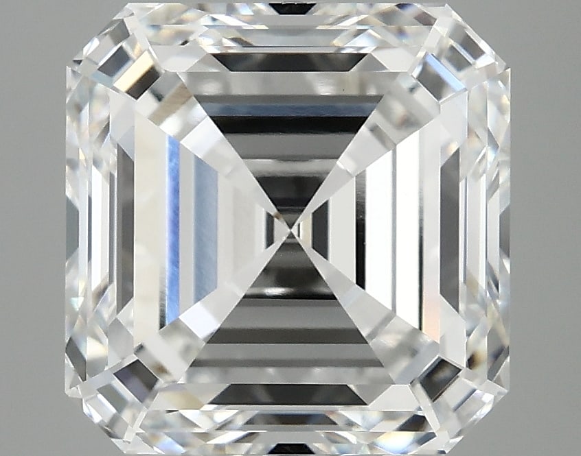Loose Diamond - ASSCHER 5.56ct E VVS2: Loose Diamond - ASSCHER 5.56ct E VVS2 Source: This is a real non-mined Diamond that has been grown in a lab Shape: ASSCHER Carats: 5.56 Color: E Clarity: VVS2 Certification: IGI Condition: Pre-Owned P