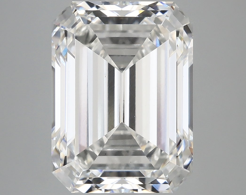 Loose Diamond - EMERALD 6.12ct F VS1: Loose Diamond - EMERALD 6.12ct F VS1 Source: This is a real non-mined Diamond that has been grown in a lab Shape: EMERALD Carats: 6.12 Color: F Clarity: VS1 Certification: IGI Condition: Pre-Owned PLE