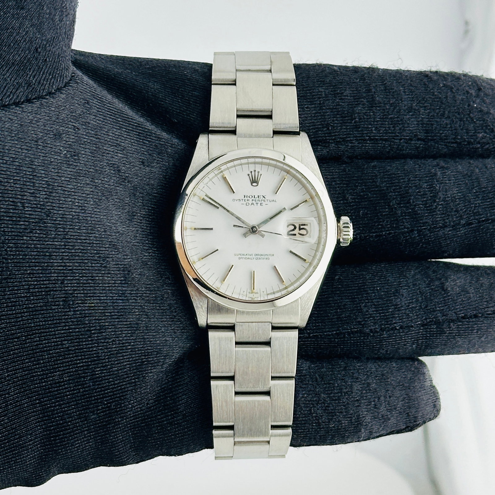 Rolex Oyster Perpetual Date 1500 White Stick Dial Oyster Bracelet (1 of 5)