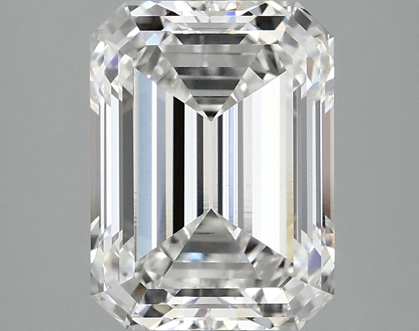 Loose Diamond - EMERALD 3.04ct E VVS2: Loose Diamond - EMERALD 3.04ct E VVS2 Source: This is a real non-mined Diamond that has been grown in a lab Shape: EMERALD Carats: 3.04 Color: E Clarity: VVS2 Certification: IGI Condition: Pre-Owned P