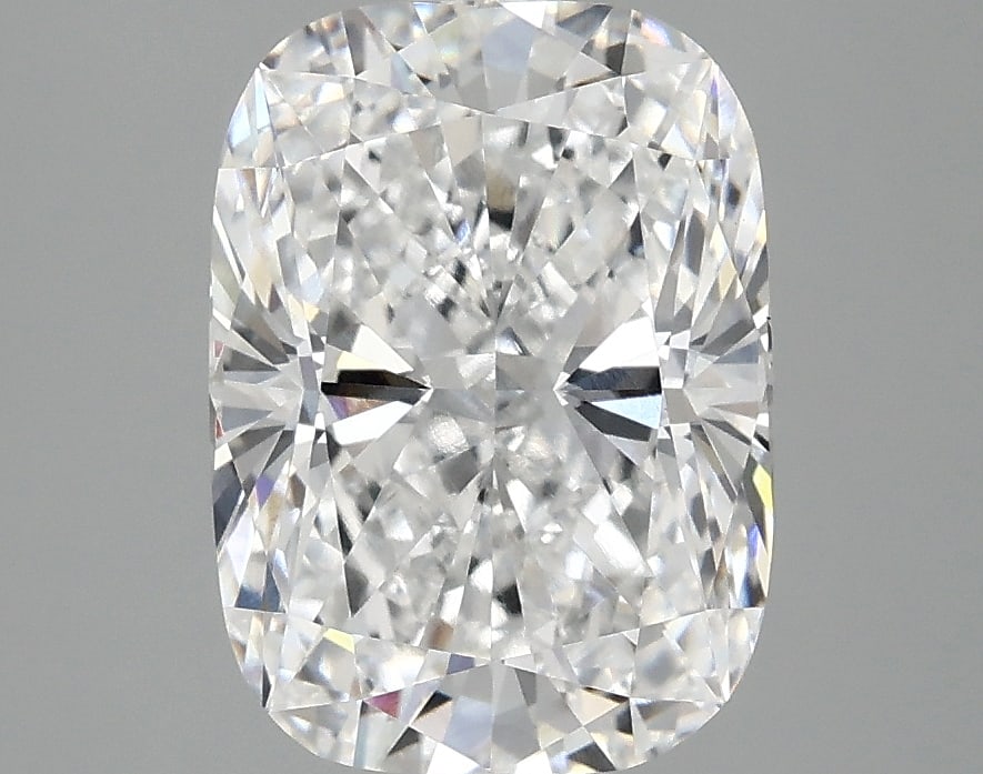 Loose Diamond - CUSHION 3.06ct D VS1: Loose Diamond - CUSHION 3.06ct D VS1 Source: This is a real non-mined Diamond that has been grown in a lab Shape: CUSHION Carats: 3.06 Color: D Clarity: VS1 Certification: IGI Condition: Pre-Owned
