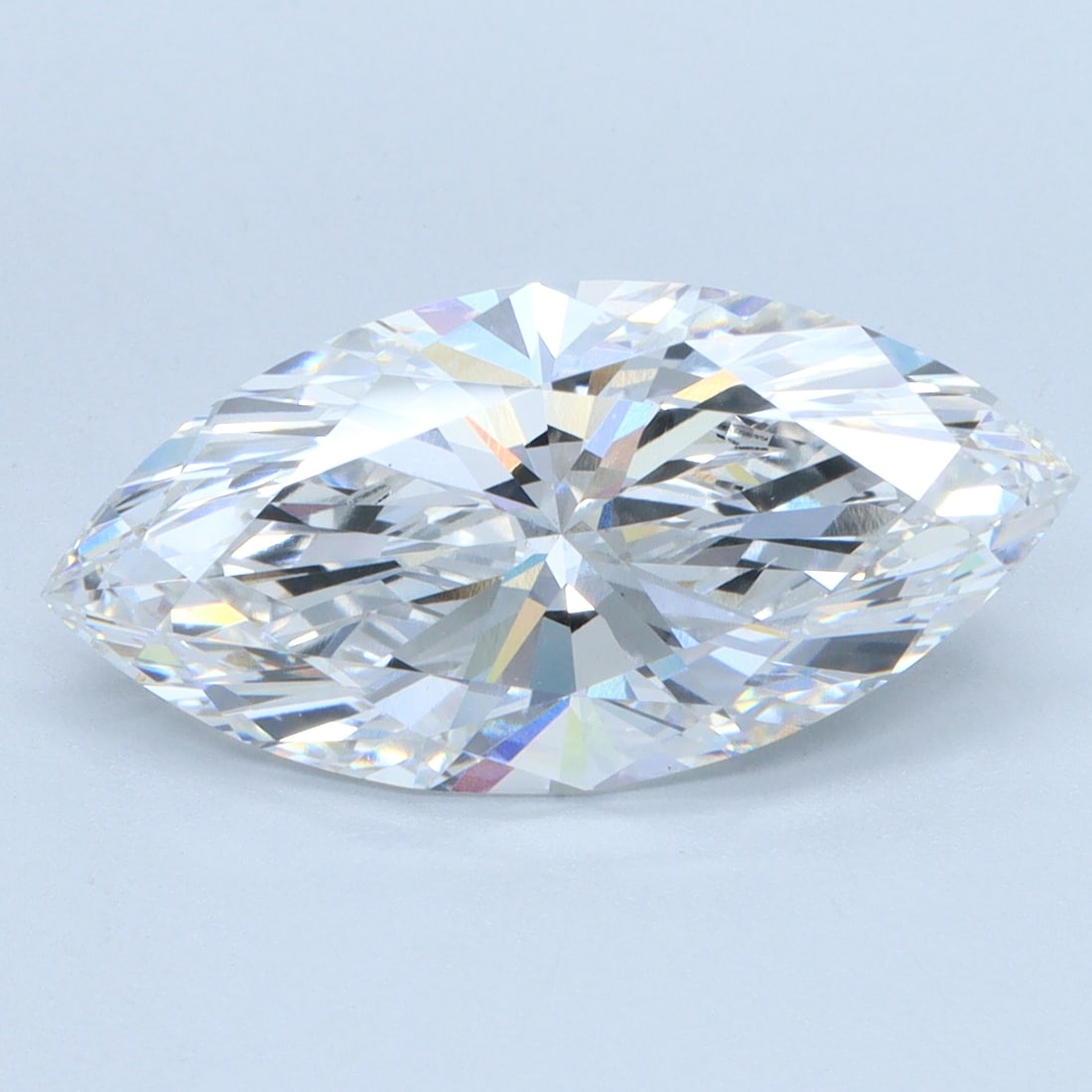 Loose Diamond - MARQUISE 3.81ct F VS2: Loose Diamond - MARQUISE 3.81ct F VS2 Source: This is a real non-mined Diamond that has been grown in a lab Shape: MARQUISE Carats: 3.81 Color: F Clarity: VS2 Certification: IGI Condition: Pre-Owned