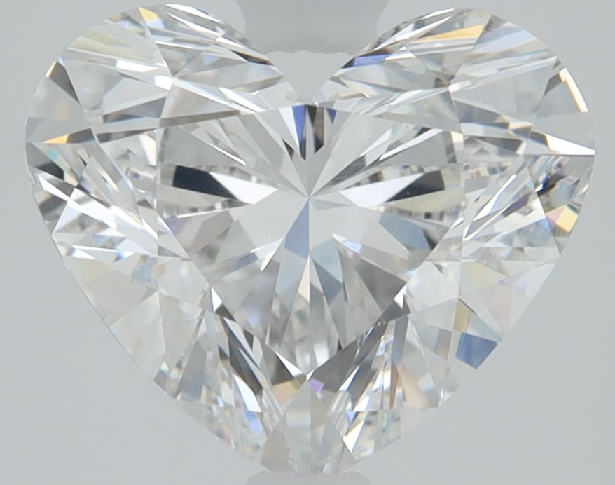 Loose Diamond - HEART 1.88ct E VVS2: Loose Diamond - HEART 1.88ct E VVS2 Source: This is a real non-mined Diamond that has been grown in a lab Shape: HEART Carats: 1.88 Color: E Clarity: VVS2 Certification: IGI Condition: Pre-Owned