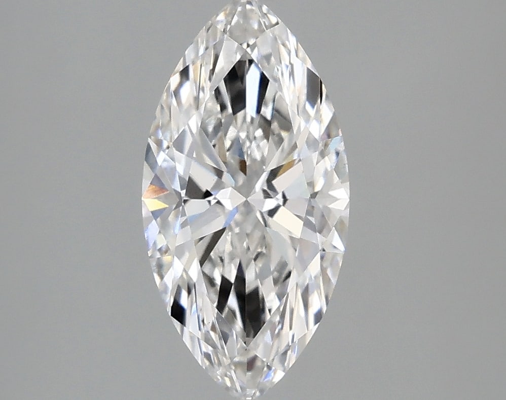 Loose Diamond - MARQUISE 1.52ct E VS1: Loose Diamond - MARQUISE 1.52ct E VS1 Source: This is a real non-mined Diamond that has been grown in a lab Shape: MARQUISE Carats: 1.52 Color: E Clarity: VS1 Certification: IGI Condition: Pre-Owned
