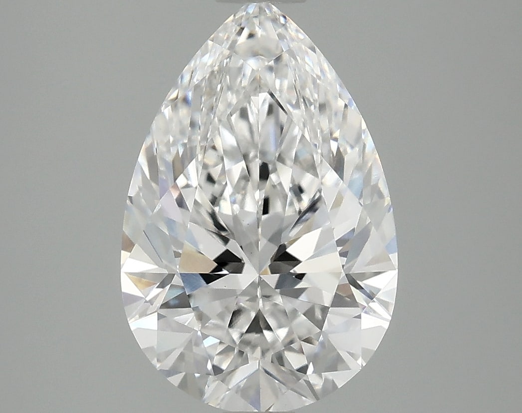 Loose Diamond - PEAR 3.09ct E VS1: Loose Diamond - PEAR 3.09ct E VS1 Source: This is a real non-mined Diamond that has been grown in a lab Shape: PEAR Carats: 3.09 Color: E Clarity: VS1 Certification: IGI Condition: Pre-Owned PLEASE