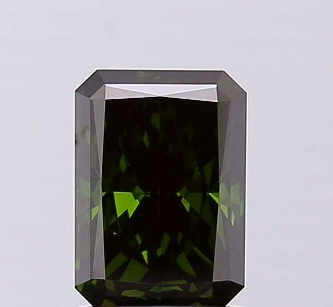 Loose Diamond - RADIANT 1.62ct Fancy Deep Green VS2: Loose Diamond - RADIANT 1.62ct Fancy Deep Green VS2 Source: This is a real non-mined Diamond that has been grown in a lab Shape: RADIANT Carats: 1.62 Color: Fancy Deep Green Certification: IGI Video: