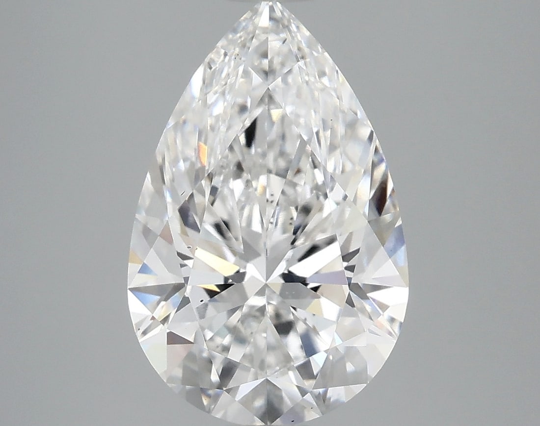 Loose Diamond - PEAR 3.71ct E VS2: Loose Diamond - PEAR 3.71ct E VS2 Source: This is a real non-mined Diamond that has been grown in a lab Shape: PEAR Carats: 3.71 Color: E Clarity: VS2 Certification: IGI Condition: Pre-Owned PLEASE