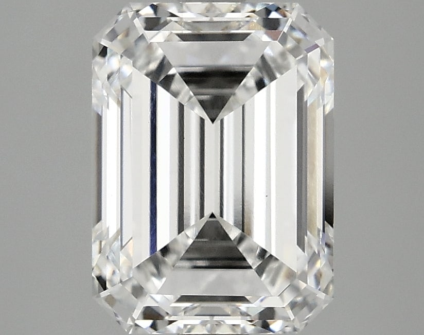 Loose Diamond - EMERALD 3.06ct E VS1: Loose Diamond - EMERALD 3.06ct E VS1 Source: This is a real non-mined Diamond that has been grown in a lab Shape: EMERALD Carats: 3.06 Color: E Clarity: VS1 Certification: IGI Condition: Pre-Owned PLE