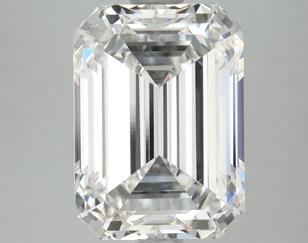 Loose Diamond - EMERALD 4.1ct F VVS2: Loose Diamond - EMERALD 4.1ct F VVS2 Source: This is a real non-mined Diamond that has been grown in a lab Shape: EMERALD Carats: 4.1 Color: F Clarity: VVS2 Certification: IGI Condition: Pre-Owned PLE