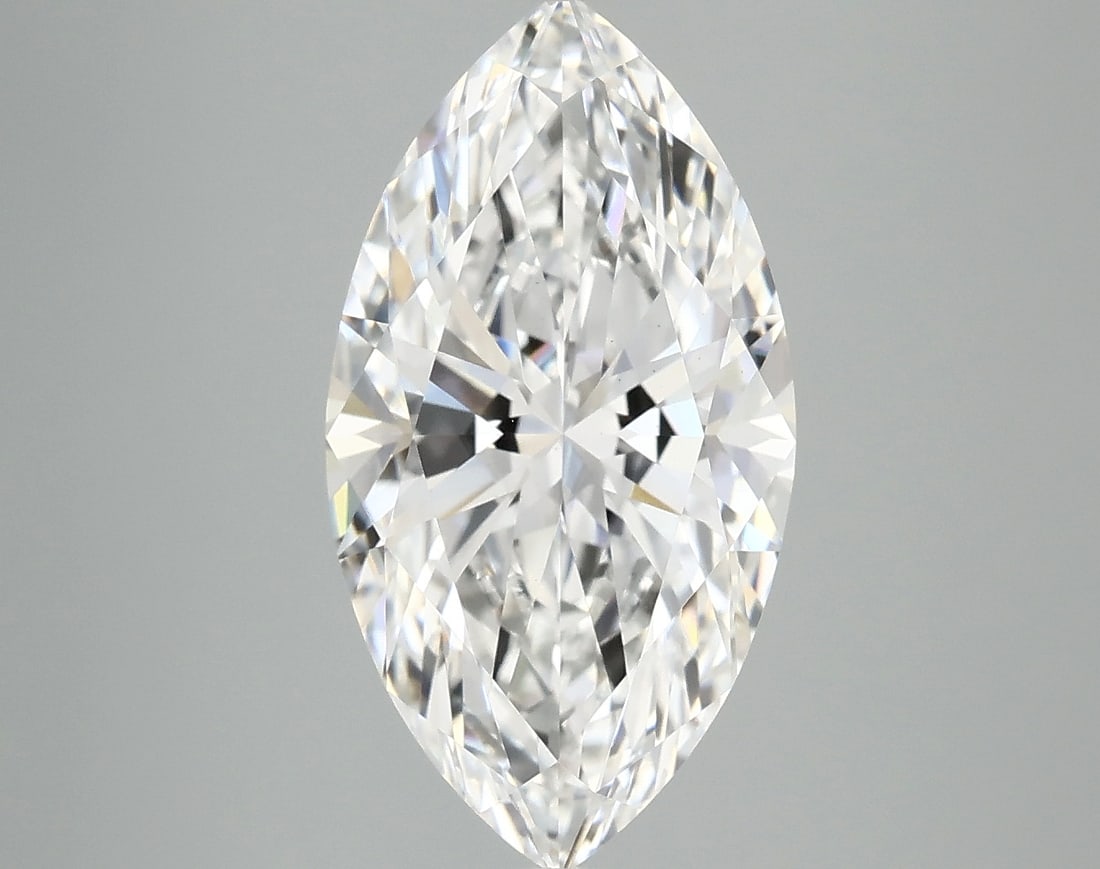 Loose Diamond - MARQUISE 4.1ct E VS1: Loose Diamond - MARQUISE 4.1ct E VS1 Source: This is a real non-mined Diamond that has been grown in a lab Shape: MARQUISE Carats: 4.1 Color: E Clarity: VS1 Certification: IGI Condition: Pre-Owned PLE
